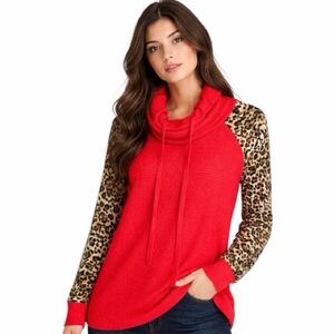 AndtheWhy Coral Knit Leopard Patterned Cowl Neck Sweater